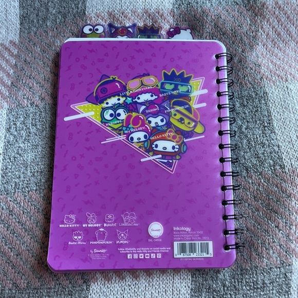 NWT Hello Kitty Arcade Notebook - Picture 5 of 5
